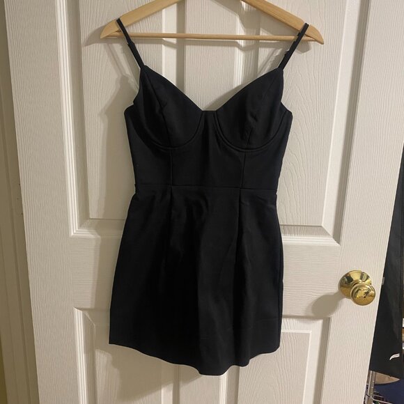 Princess Polly Novella Mini Dress - Picture 3 of 11